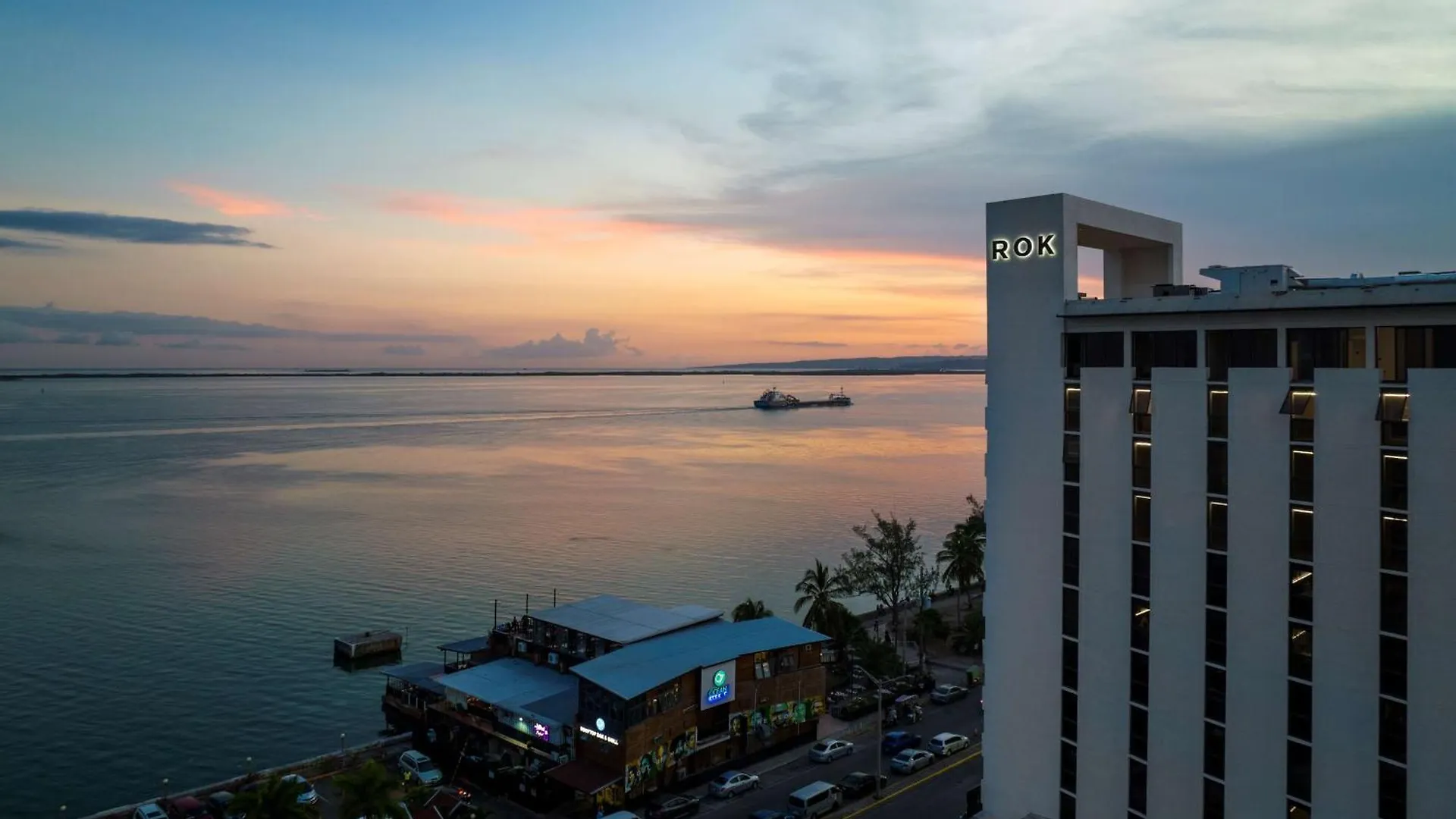 Rok Hotel Kingston Tapestry Collection By Hilton
