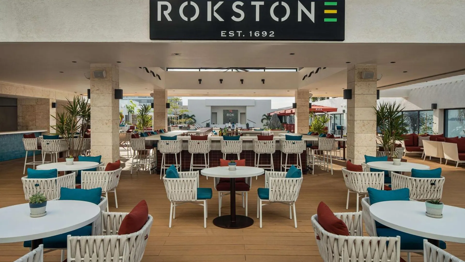 ****  Rok Hotel Kingston Tapestry Collection By Hilton Jamaica